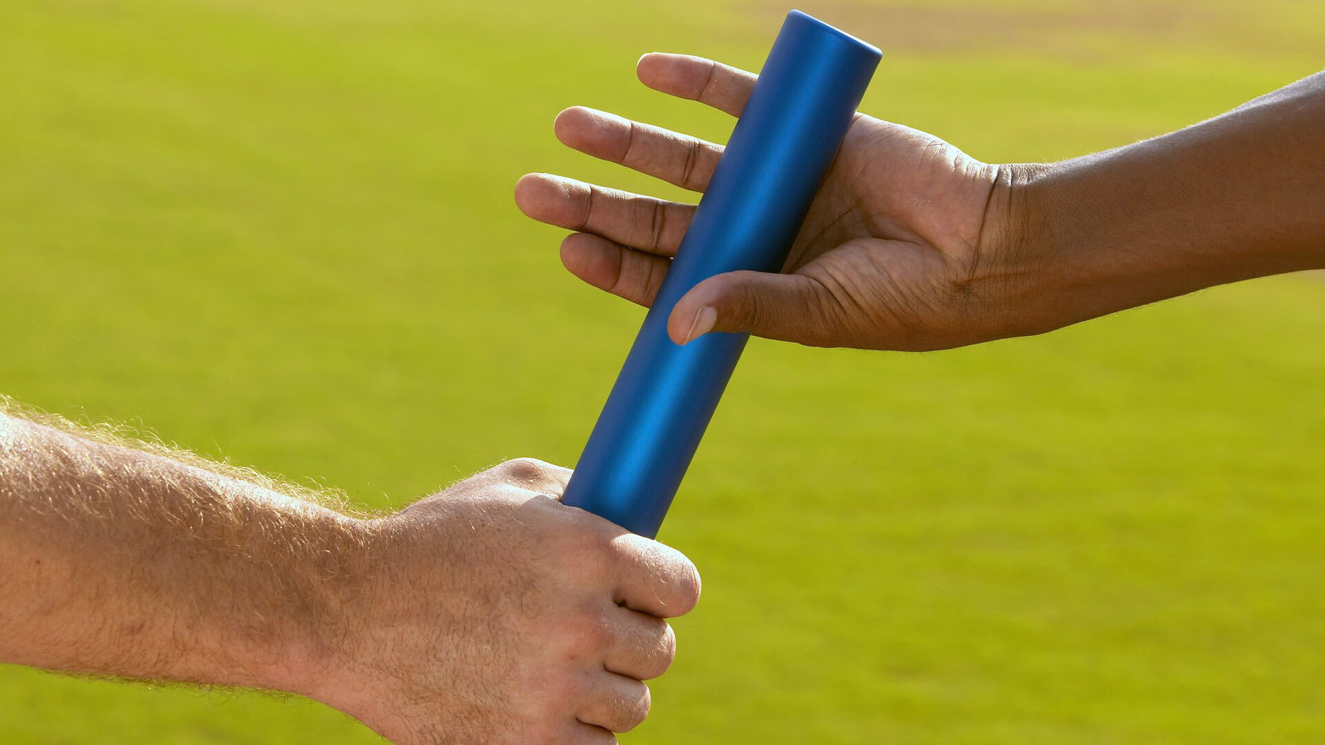 爱游戏娱乐网址-新训练器材投入使用提升球员专项能力训练效果显著，训练球推荐